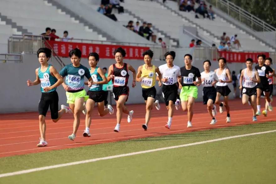 PG直营站 智能穿戴硬件选型前瞻：教练团队真正需要看懂的四个参数
